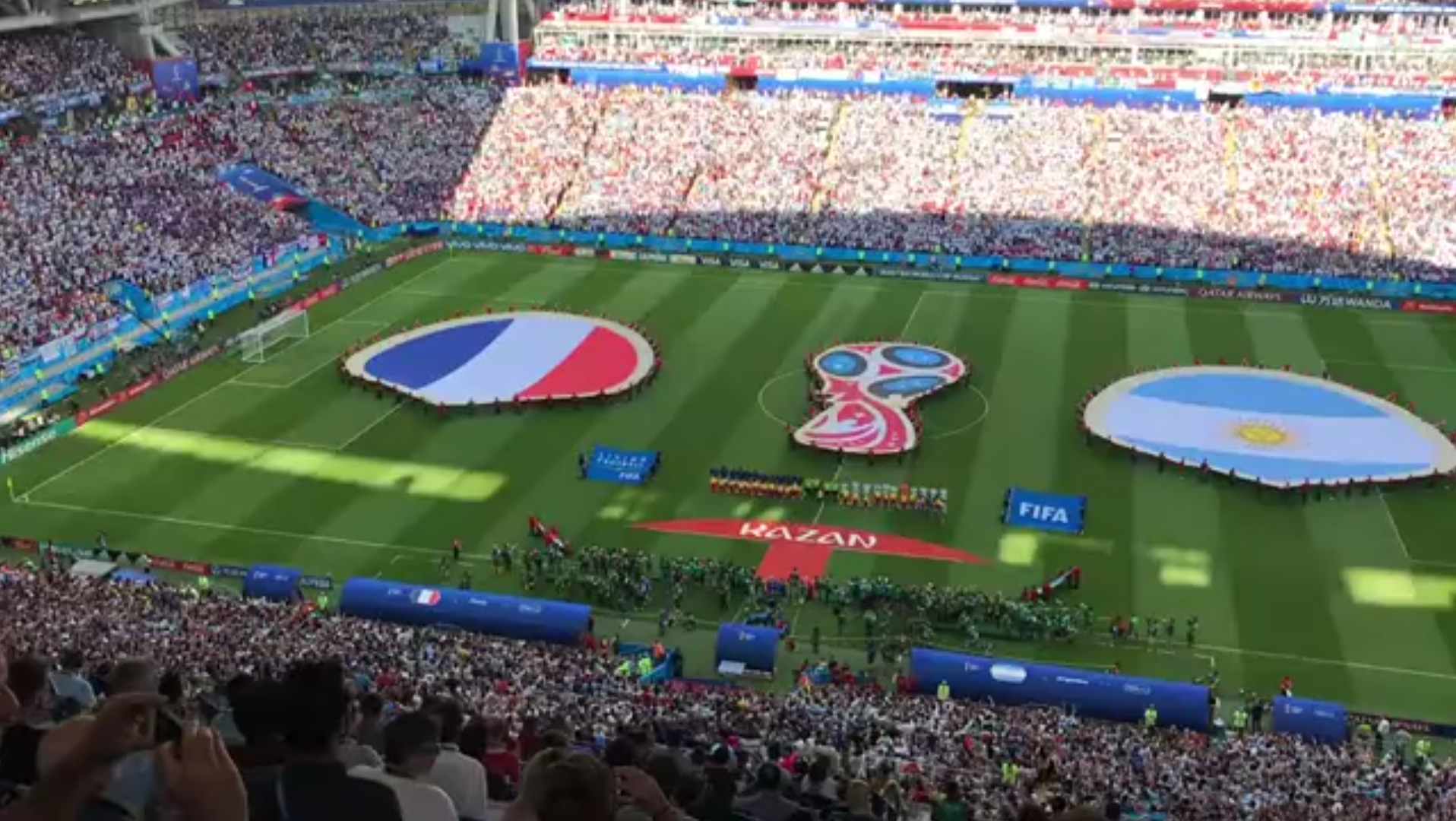 着一家中小