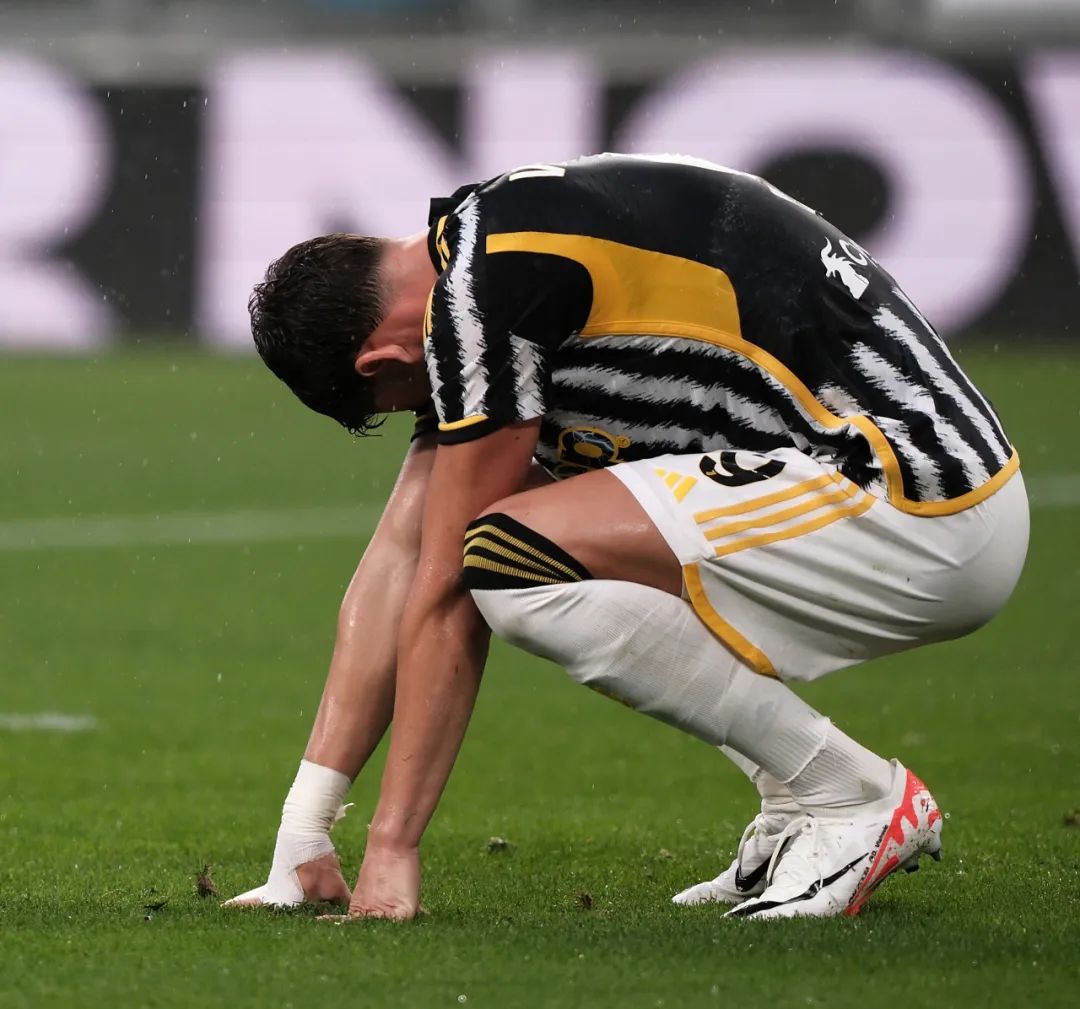 代米方镜淇 代米方镜淇